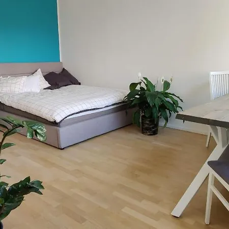Modern Studio, Location And Free Parking Apartment *